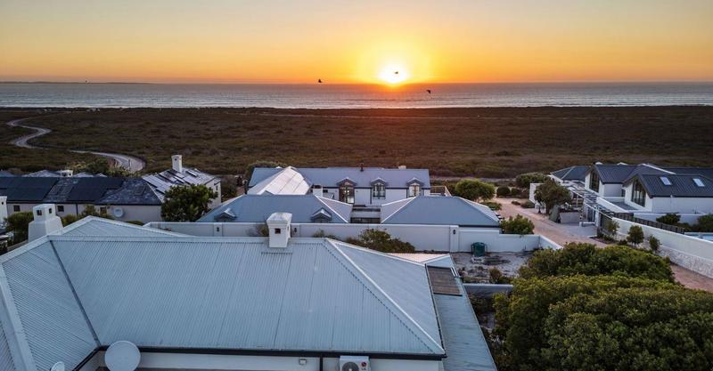 3 Bedroom Property for Sale in Atlantic Beach Golf Estate Western Cape